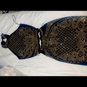 Two piece (skirt / crop top) NeW